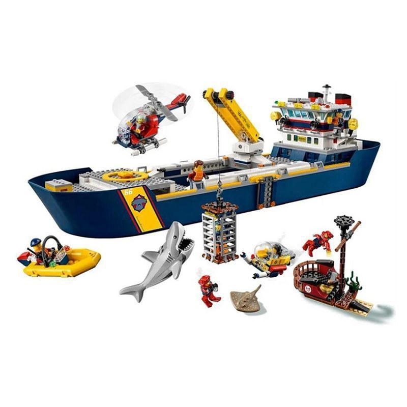 Ocean Adventure Giant Ship Base Kinder zusammen gebaut Bausteine Schiffs spielzeug